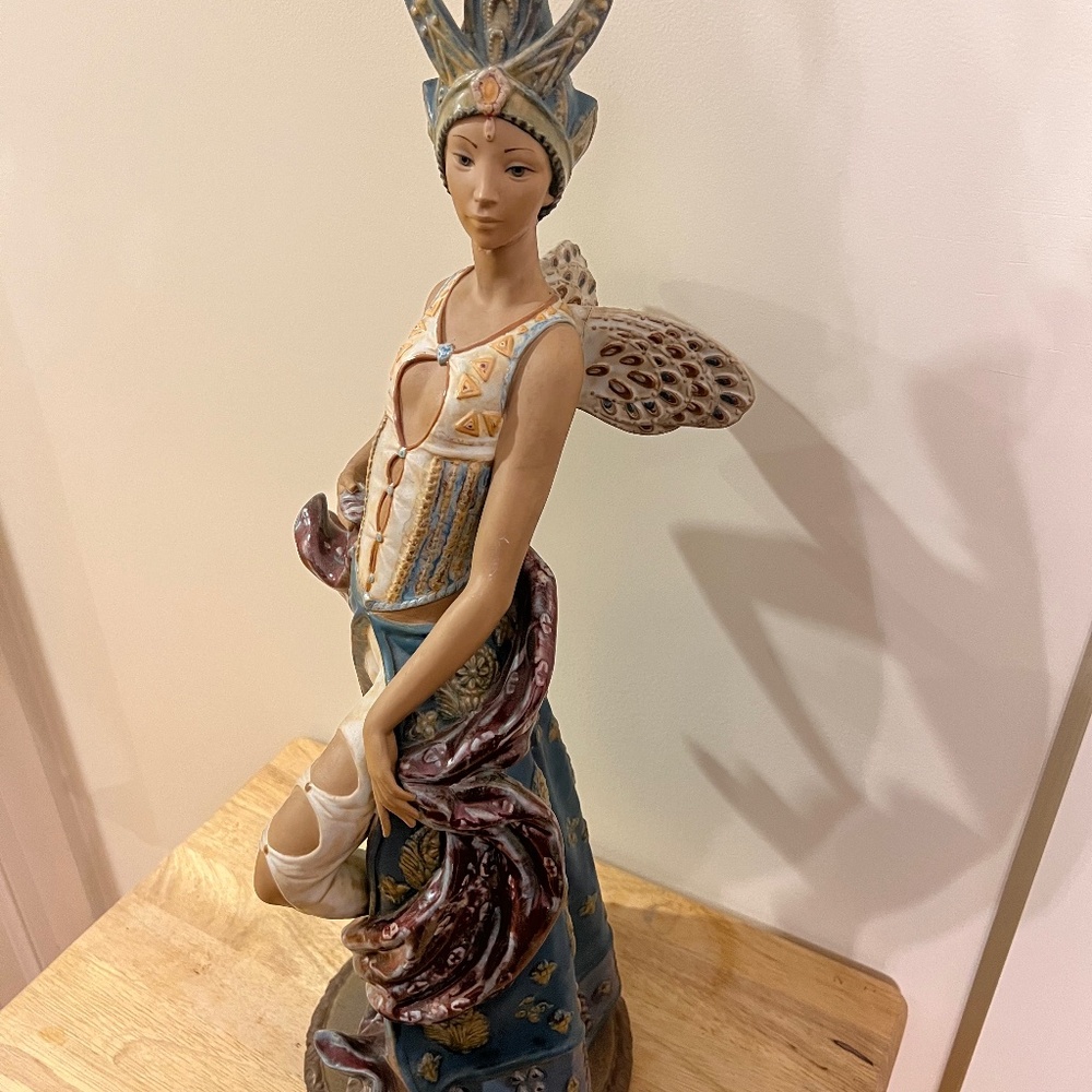 Llardo handmade Spain Daisa vintage fairy dancer about 21.5” tall